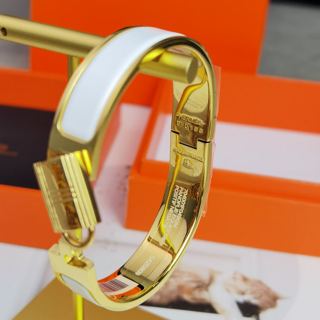 18K Clic Cadenas White Hermès Bracelet