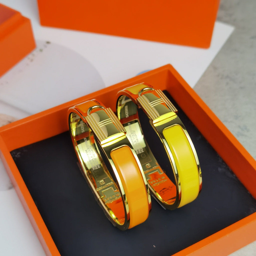18K Clic Cadenas Orange Hermès Bracelet
