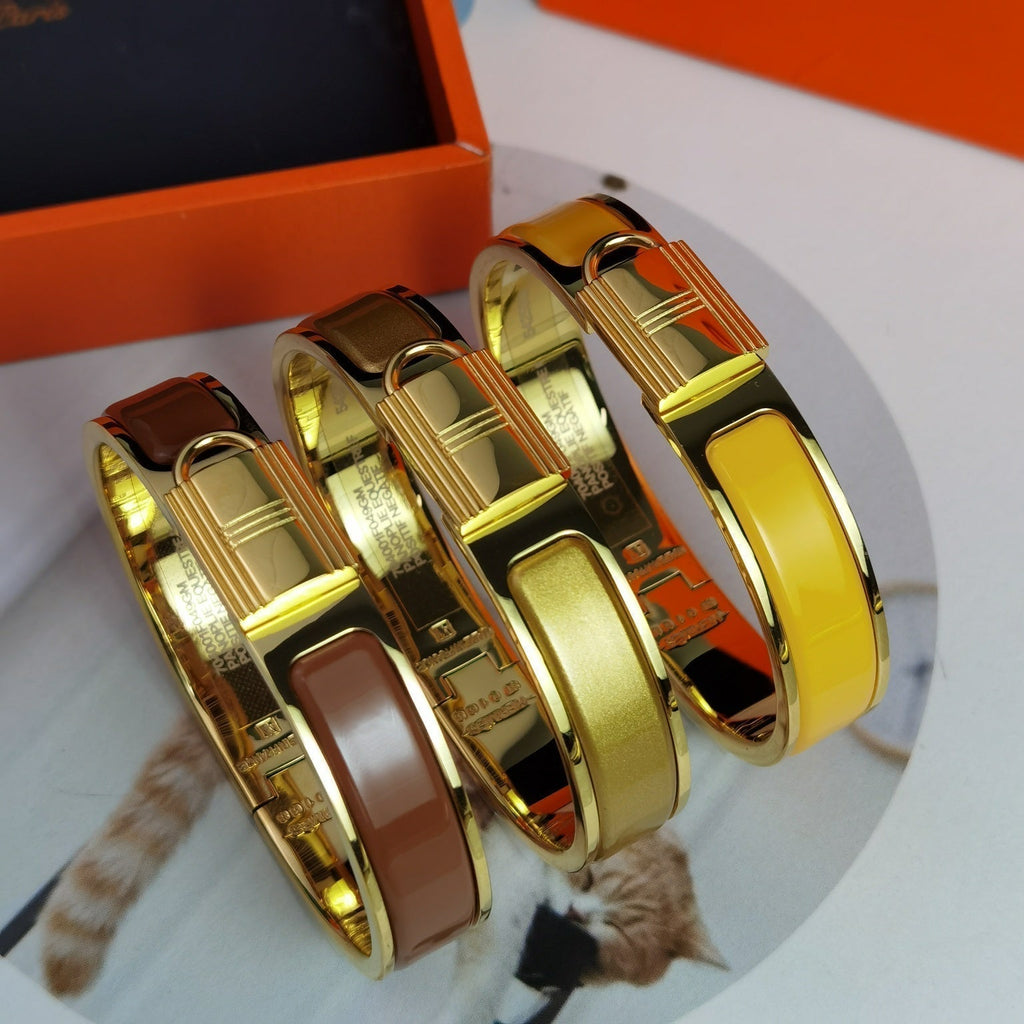 18K Clic Cadenas Yellow Hermès Bracelet