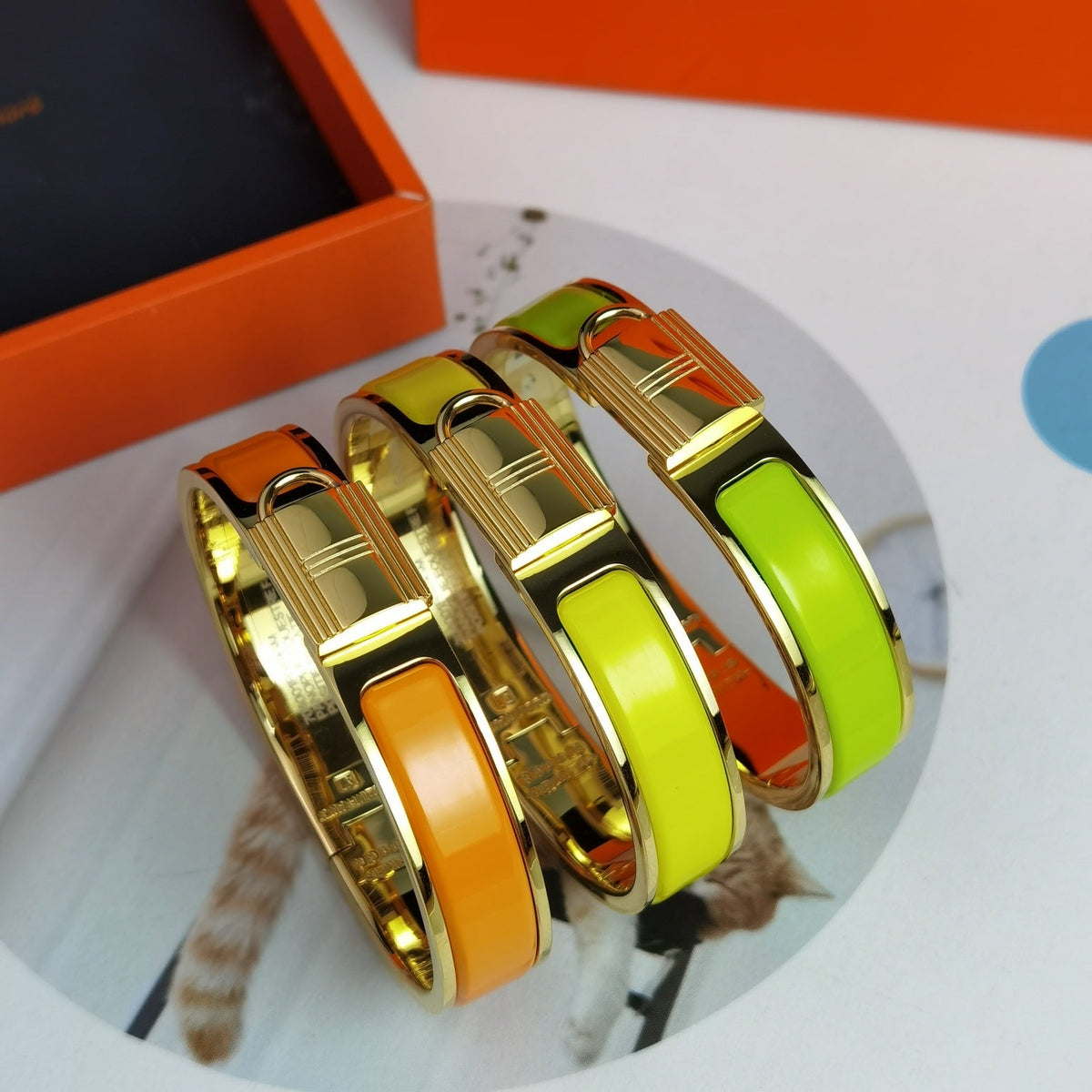 18K Clic Cadenas Yellow Hermès Bracelet