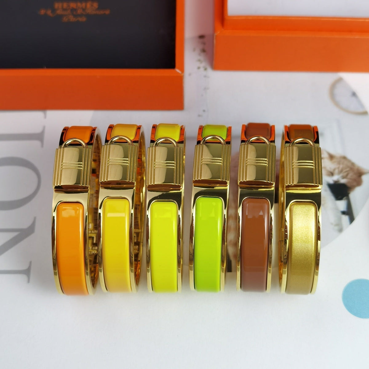 18K Clic Cadenas Orange Hermès Bracelet