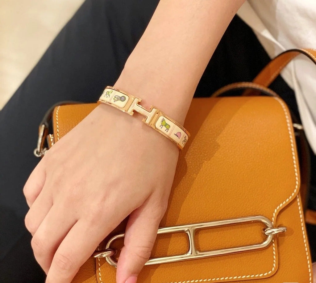18K Clic Hermès Couvertures Bracelet