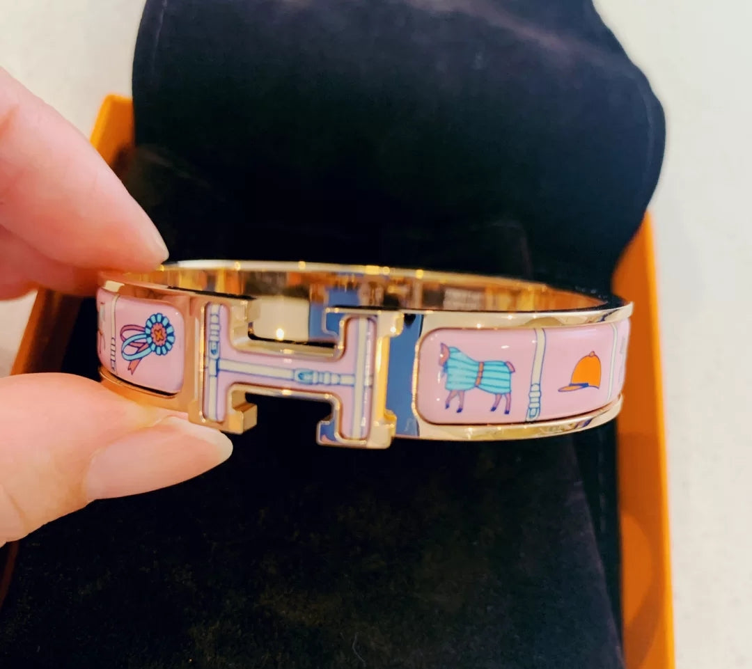18K Clic Hermès Couvertures Bracelet