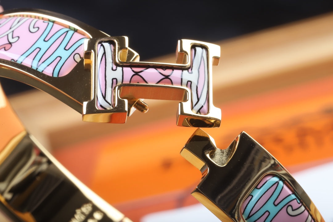 18K Clic Hermès H Lift Pink Bracelet