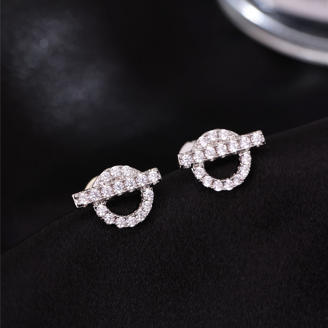 18K Finesse Diamond Stud Hermès Earrings