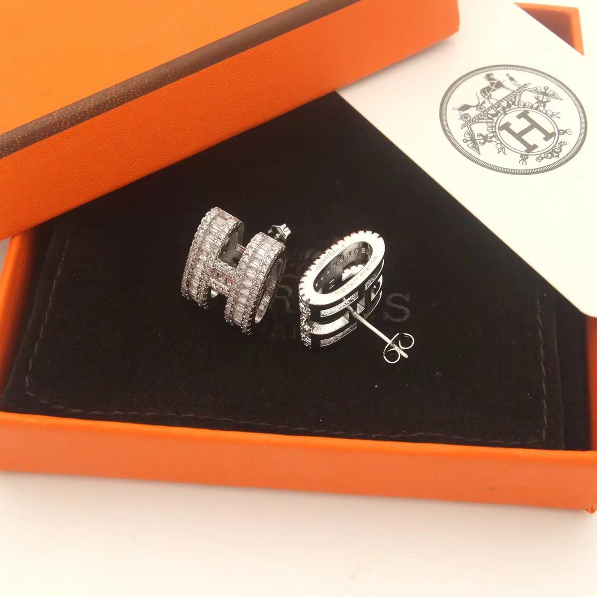 18K Pop Hermès Diamonds Earrings