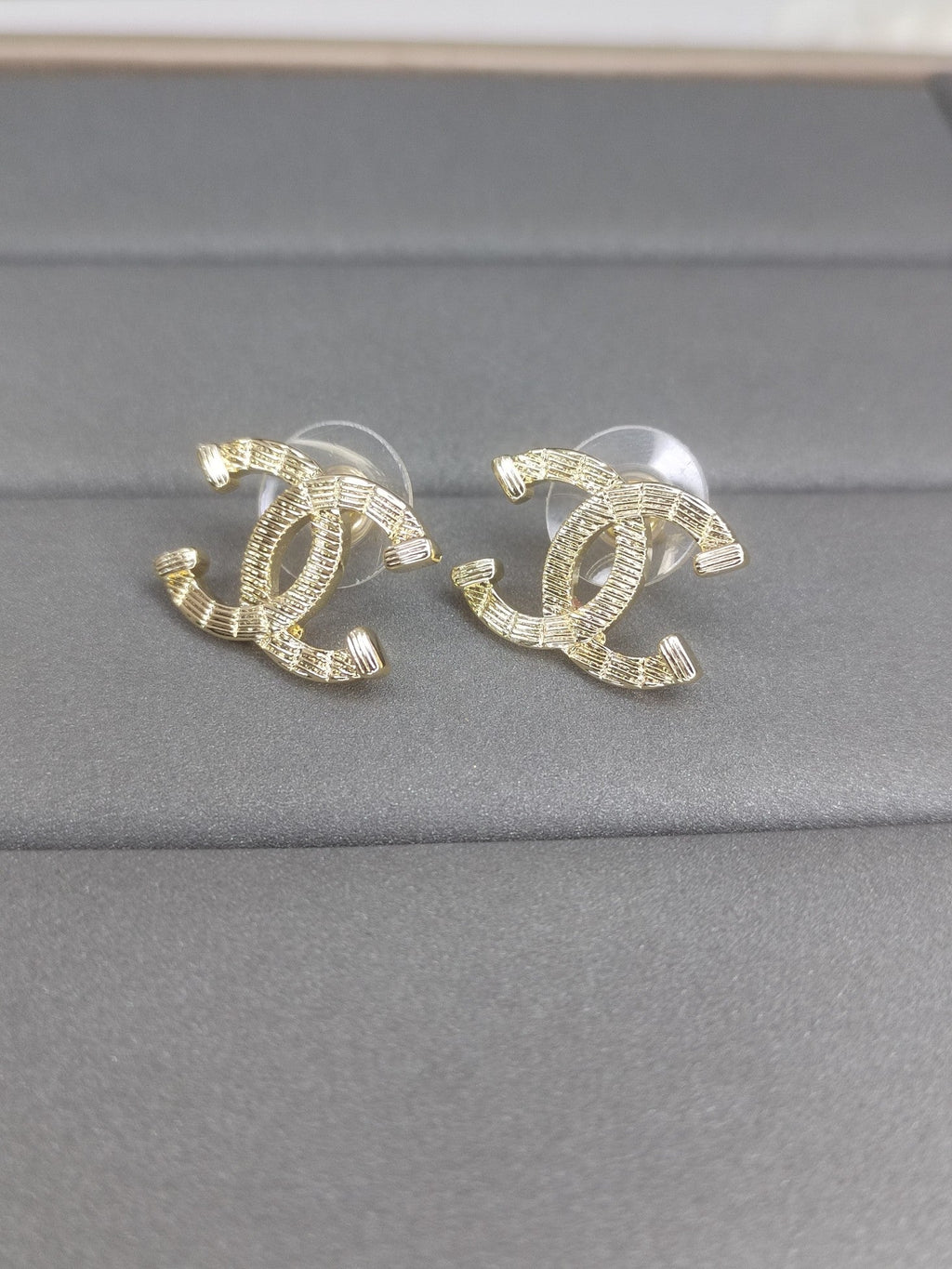 18K Classic Chanel Earrings