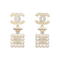18K Chanel Pearl Shape Earrings