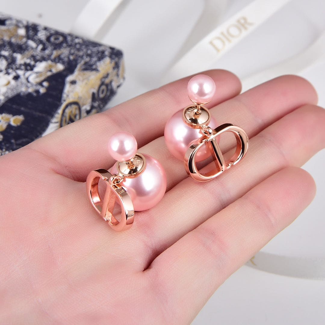18K Dior Tribales Pink Pearl Earrings