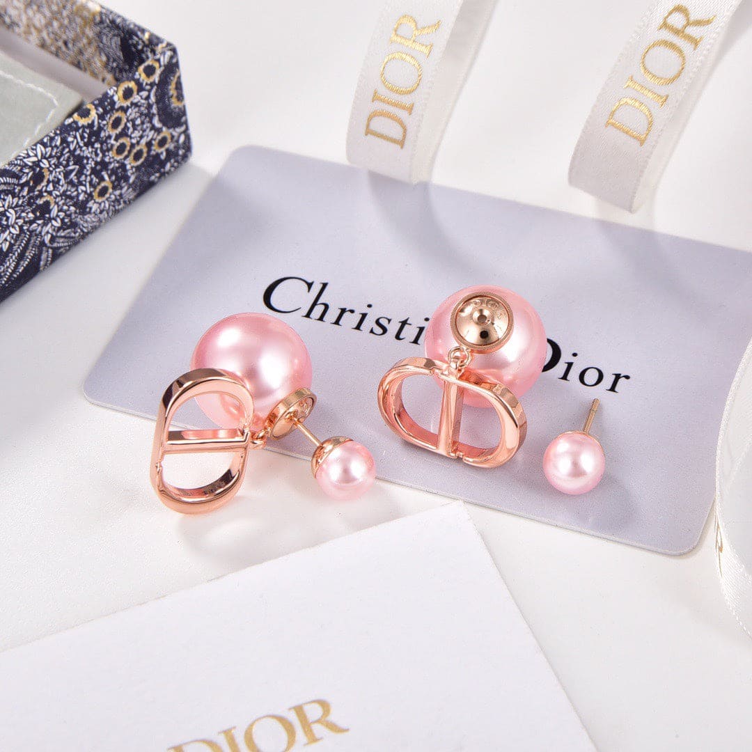 18K Dior Tribales Pink Pearl Earrings