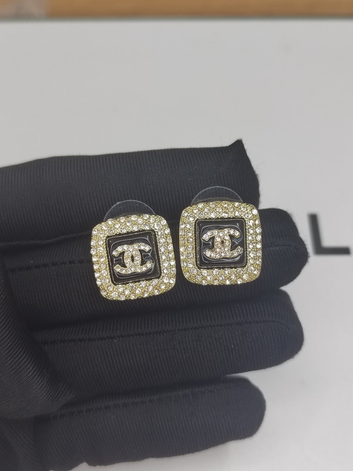 18K Chanel Diamond Square Black Earrings