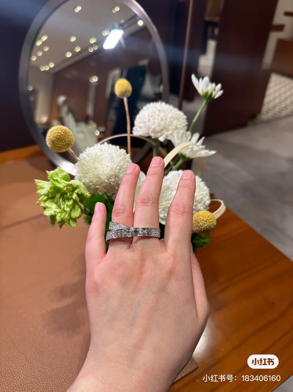 18K Kelly Gavroche Double Hermès Ring