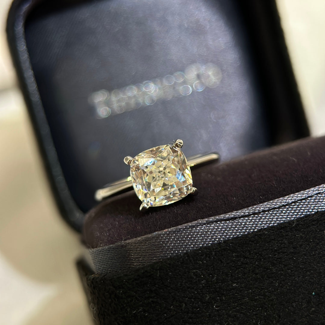 18K Tiffany & Co. True Engagement Ring