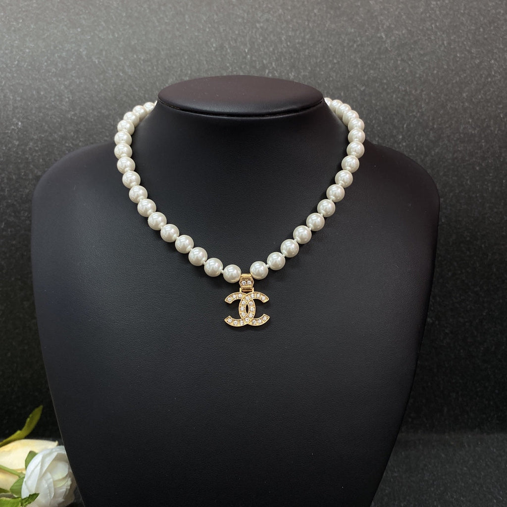 18K Chanel Pearl Chain Necklace