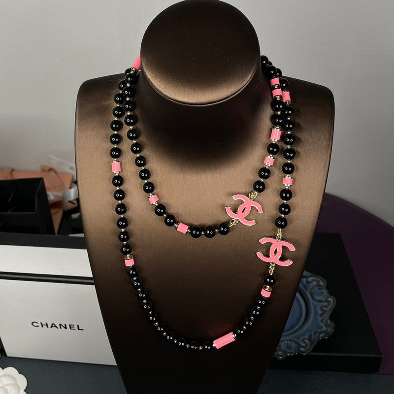 18K Chanel 24B Black Pearls Necklace