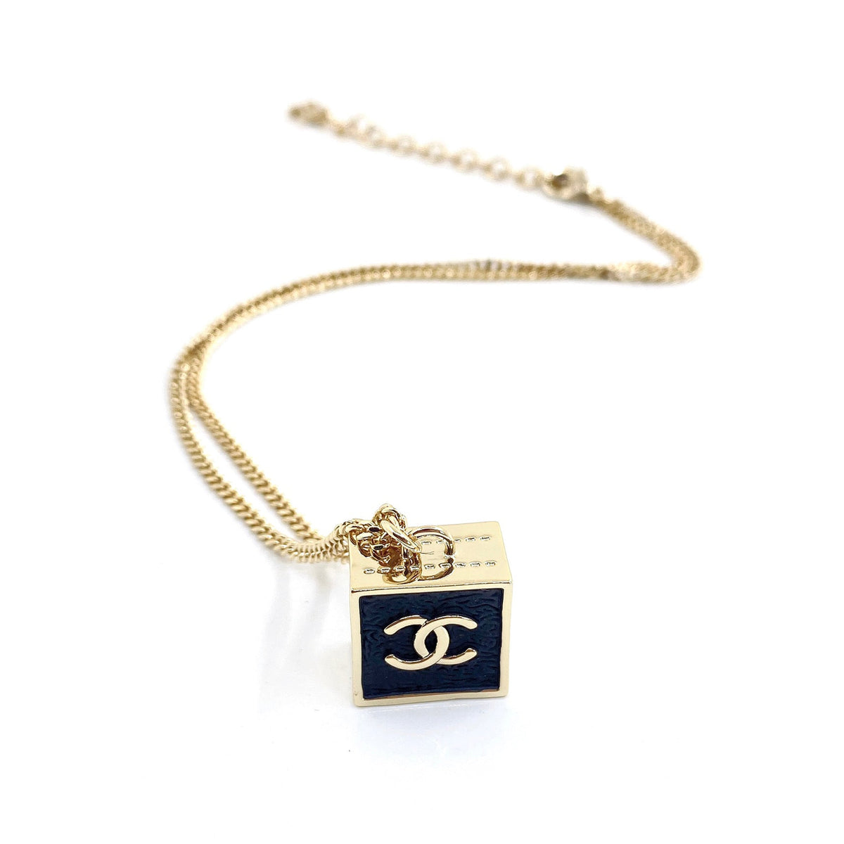 18K Chanel Square Pendant Necklace