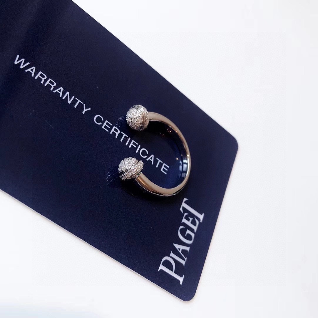18K Piaget Open White Gold Ring