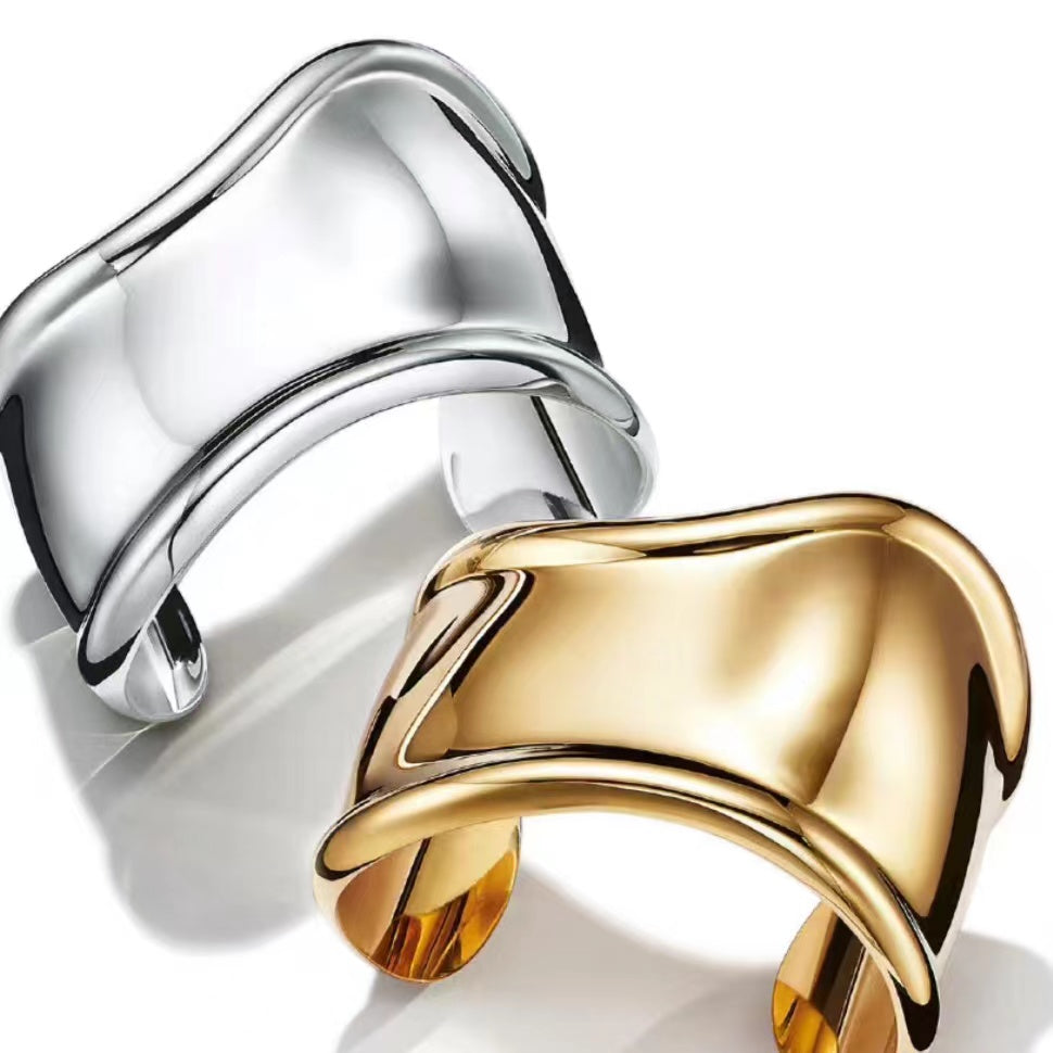 18K Tiffany & Co. Elsa Peretti Small Bone Cuff Bracelet