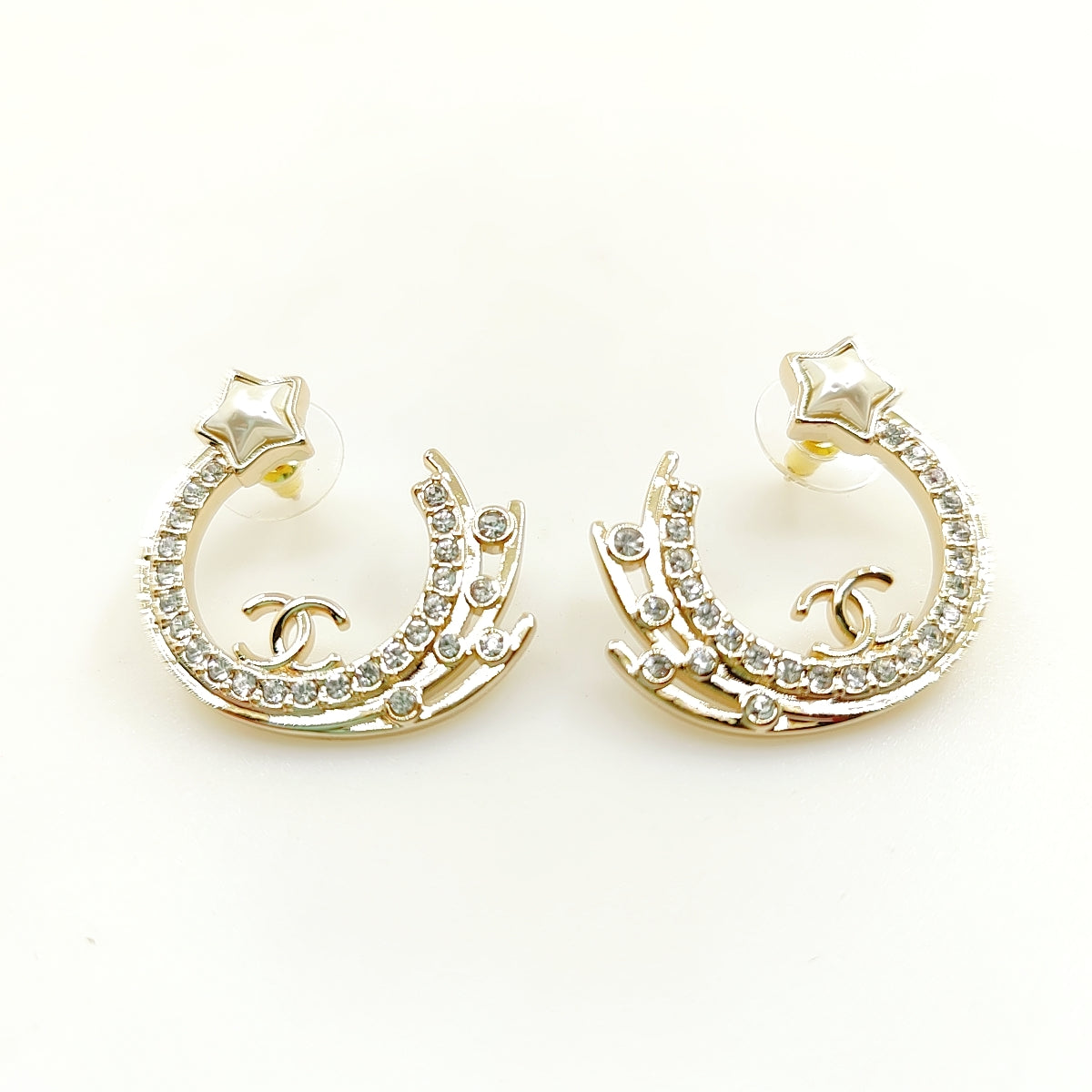 18K Chanel Crystals Earrings