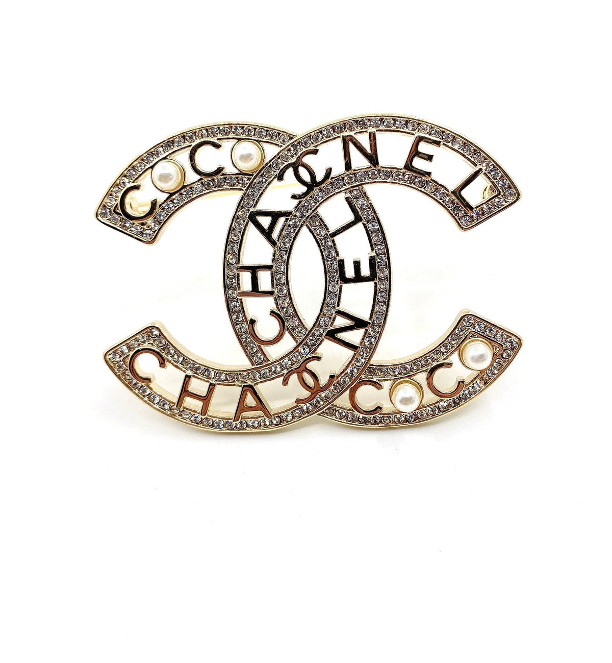 18K Chanel Script Diamonds Brooch
