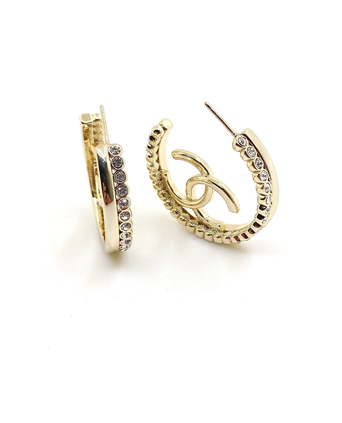 18K Chanel Circle Crystals Earrings