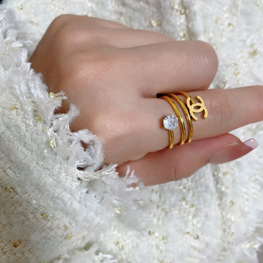 18K Chanel Vintage Pearl Ring