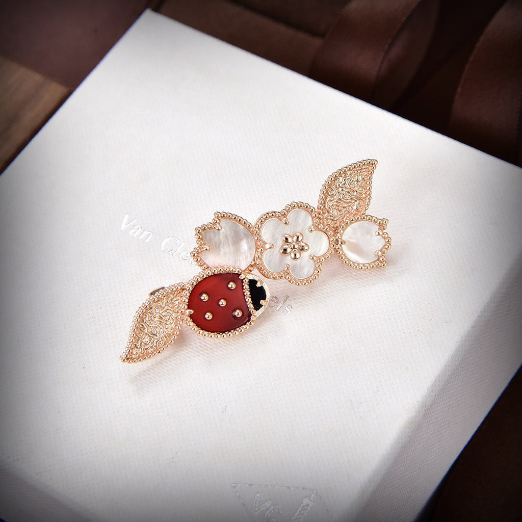 18K Van Cleef & Arpels Lucky Spring Clip Brooch