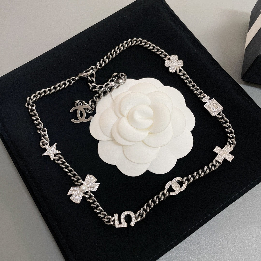 18K Chanel No.5 Perfume Bottle Pendant Necklace