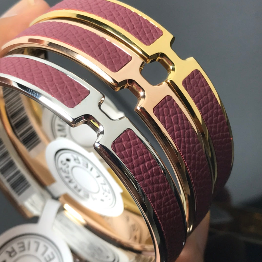 18K Olympe Rouge Hermès Bracelet