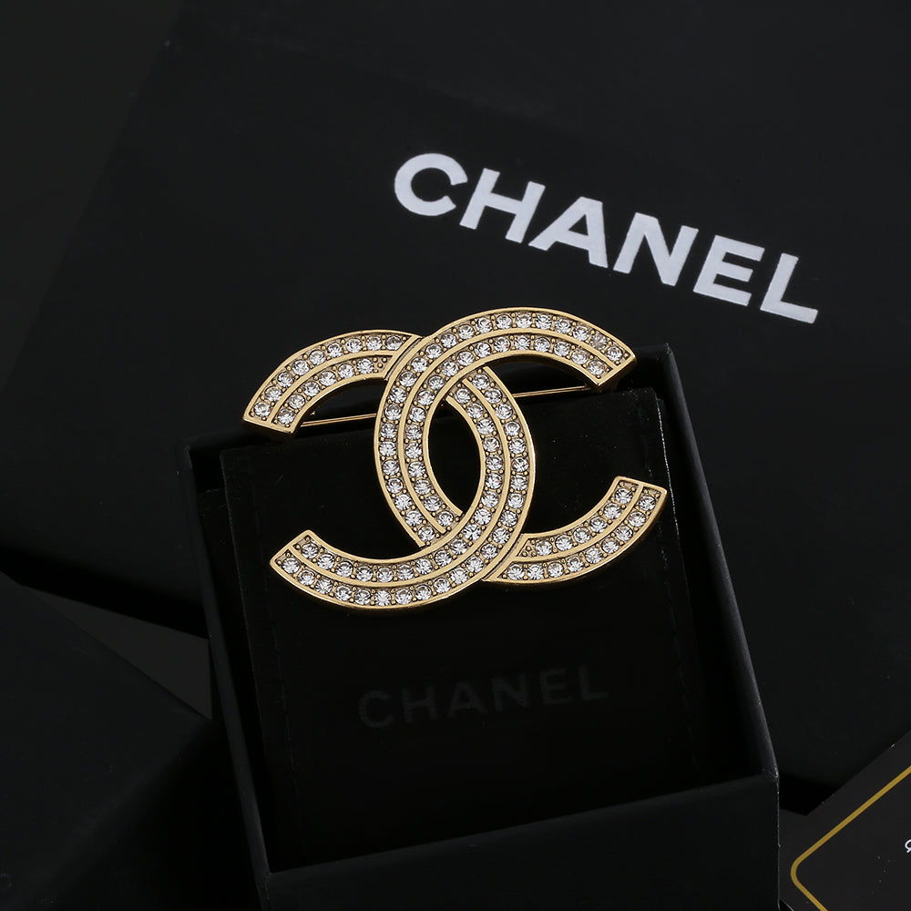 18K Chanel Diamond Brooch