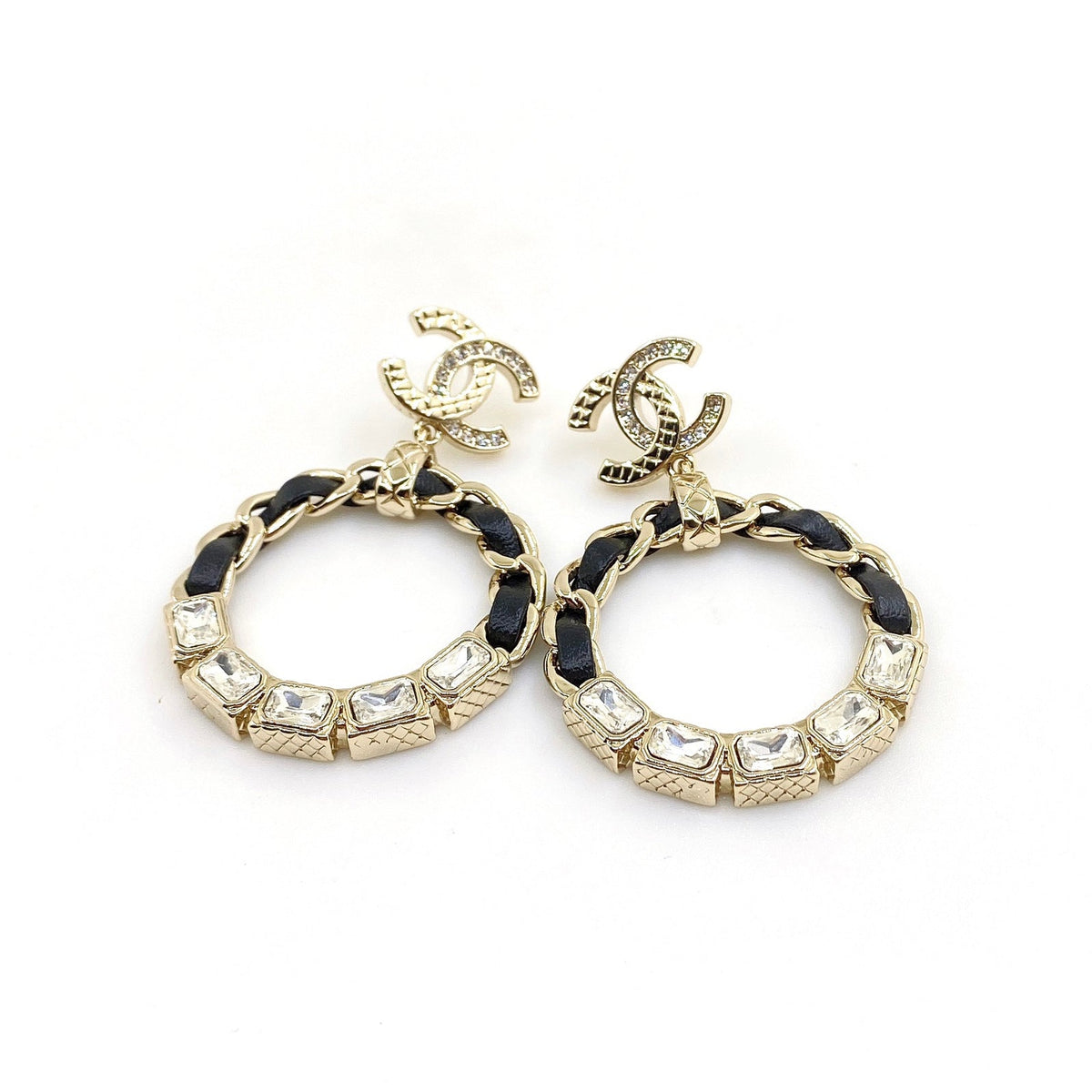 18K Chanel Round Crystals Earrings
