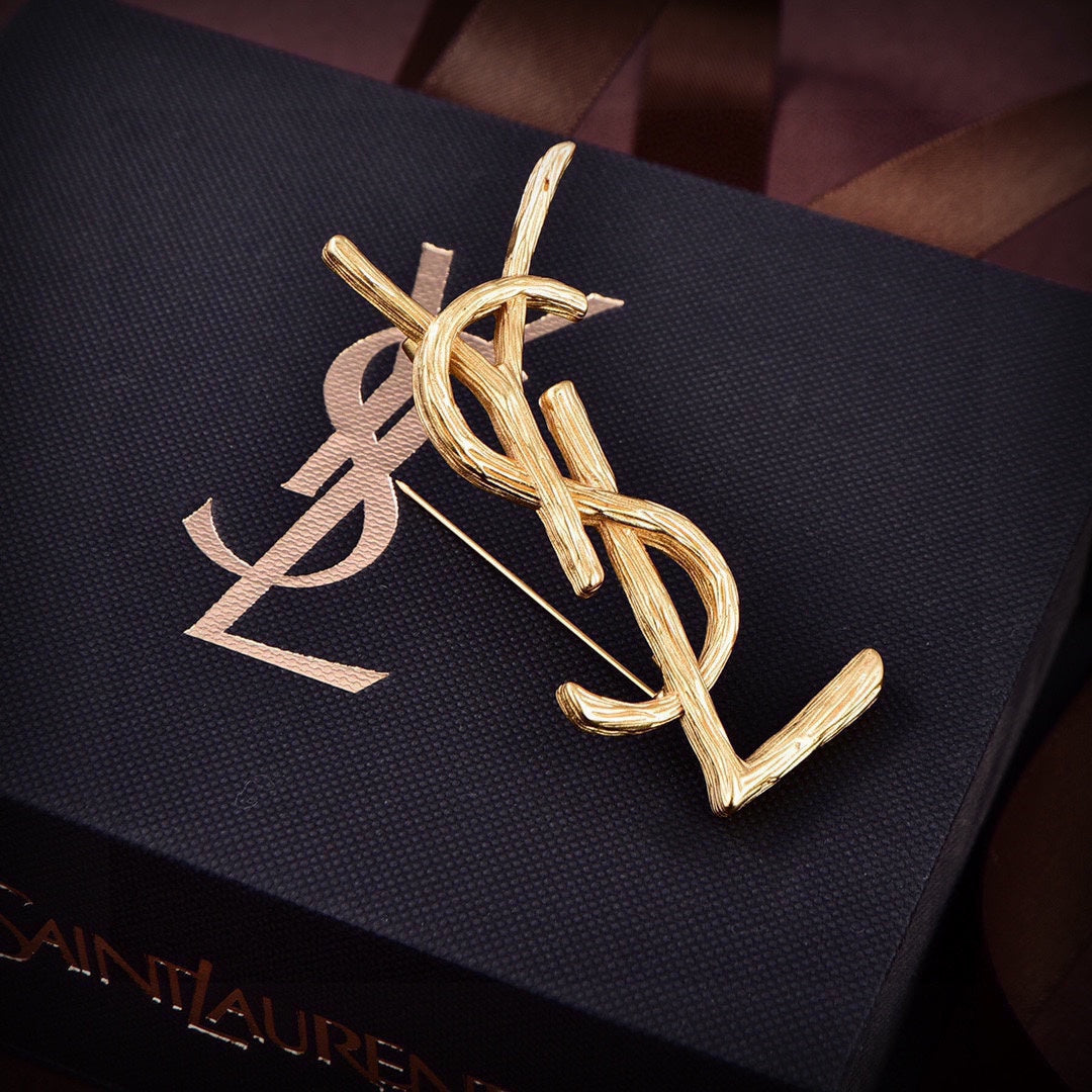 18K Saint Laurent YSL Vintage Brooch