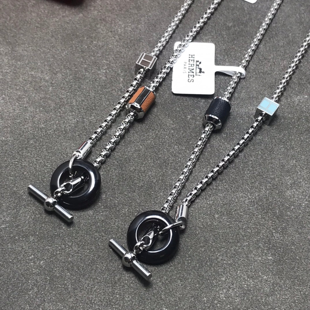 18K Meli-Melo Hermès Necklace