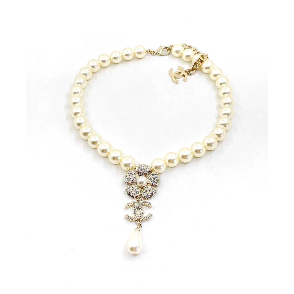 18K Chanel Pearls Chain Choker Necklace