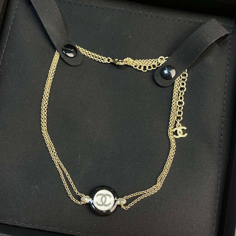 18K Chanel Chain Choker Necklace