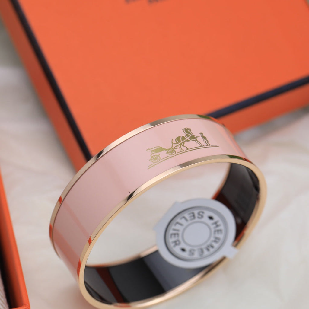 18K Enamel Cal¨¨che Wide Bangle Hermès Bracelet