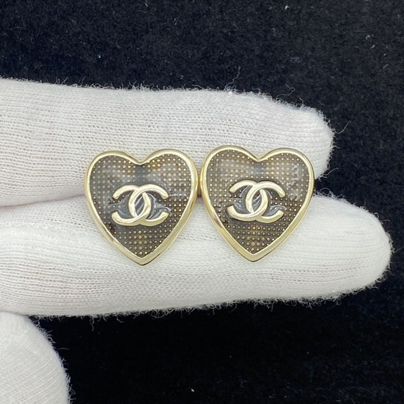 18K Chanel Heart Gold Earrings