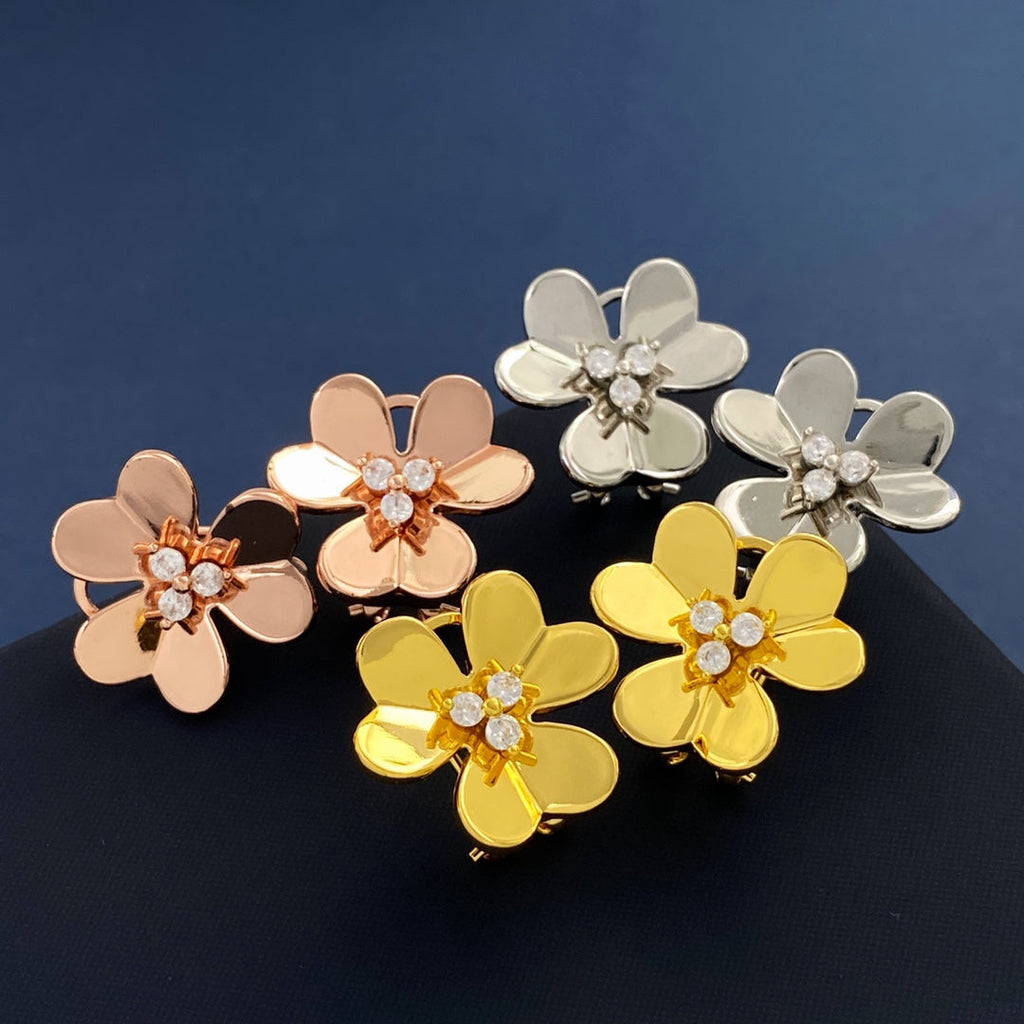 18K Van Cleef & Arpels Frivole Large Model Earrings