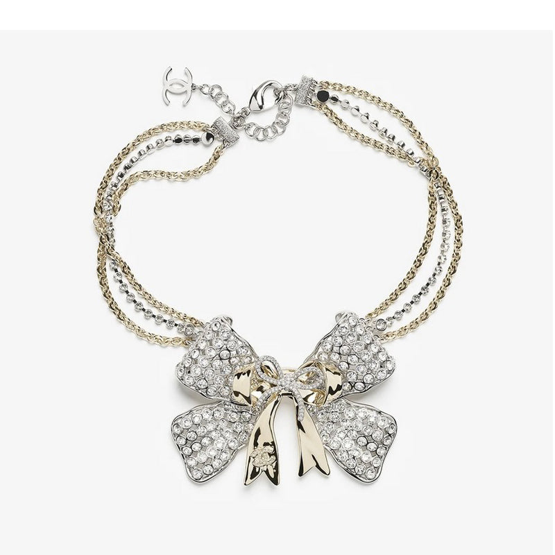 18K Chanel 25K Bow Tie Choker Necklace