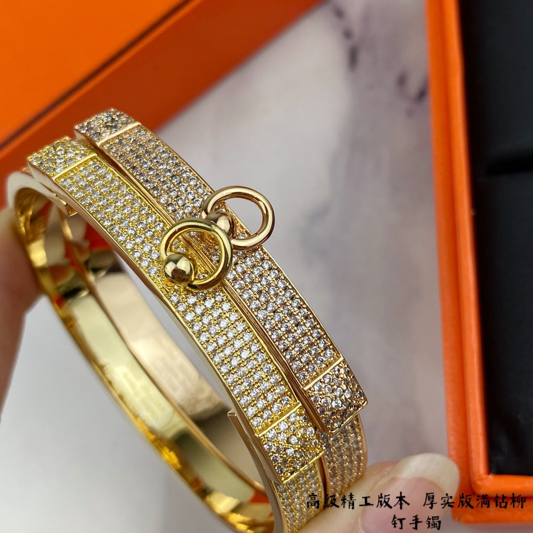 18K Collier De Chien Diamond Hermès Bracelet