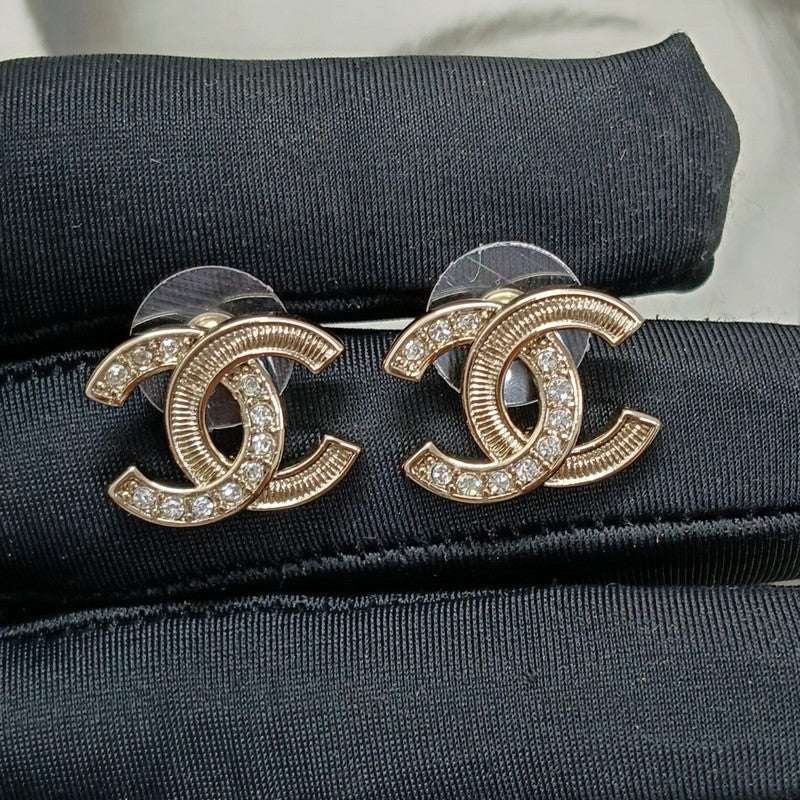 18K Chanel Vintage Diamond Gold Earrings