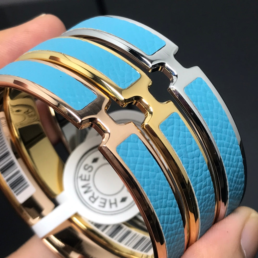 18K Olympe Blue Hermès Bracelet