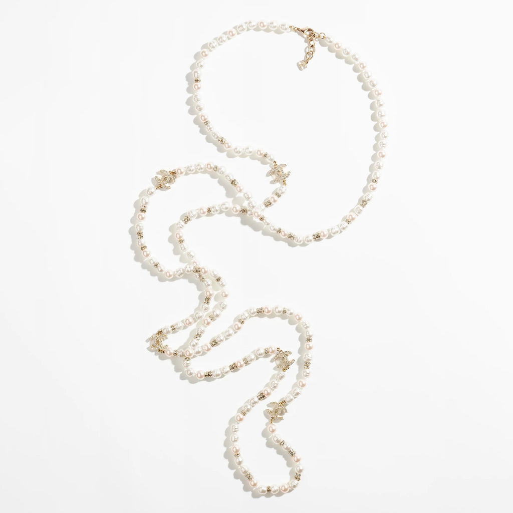 18K Chanel Pearl Choker Necklace