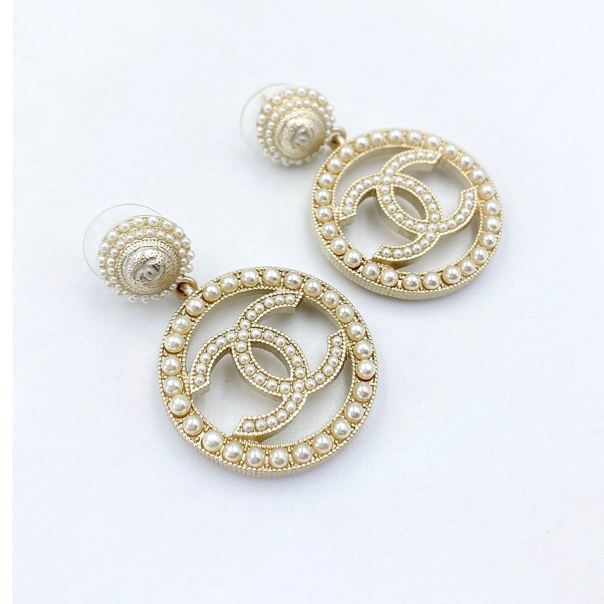 18K Chanel Pearl Earrings