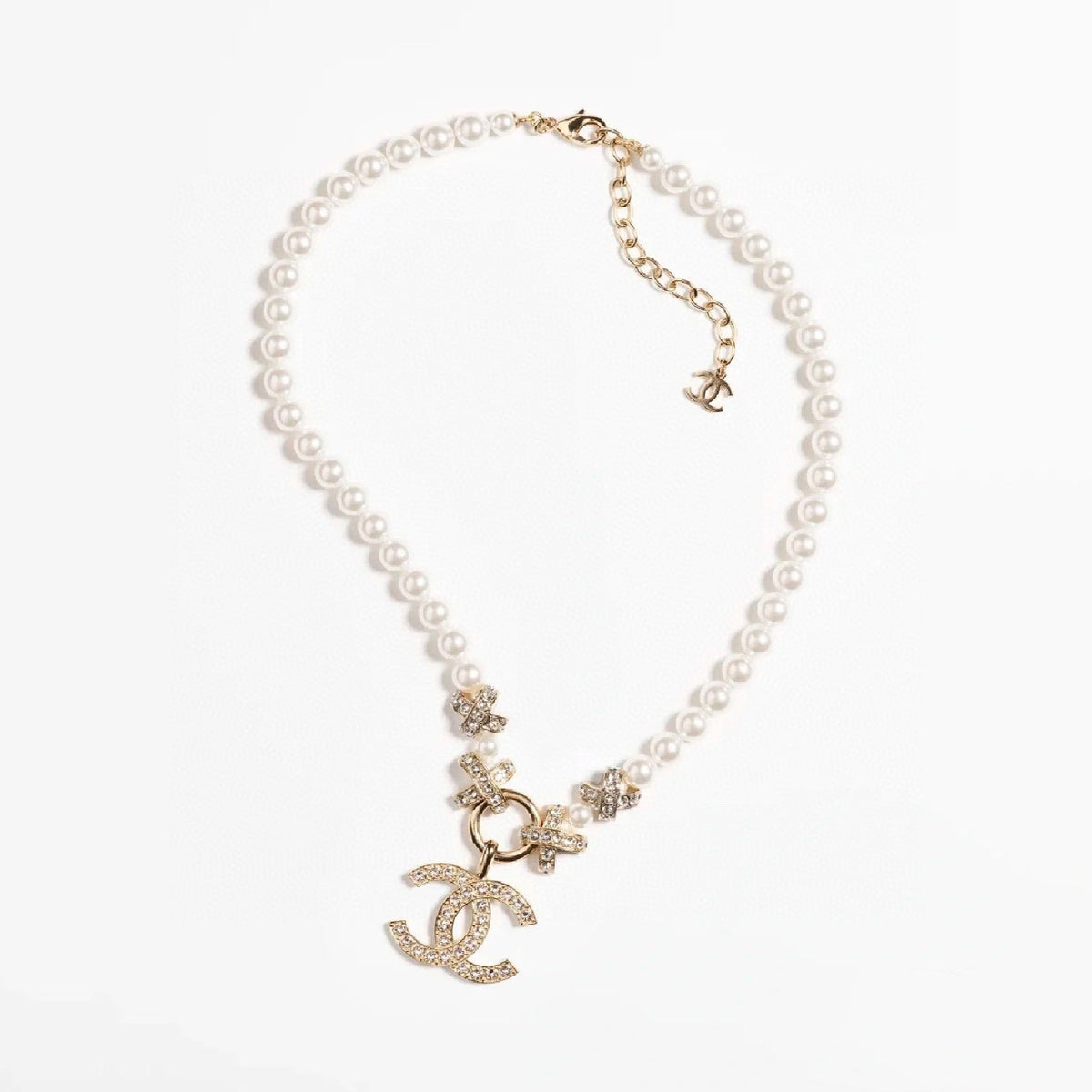 18K Chanel Pearls Chain Necklace