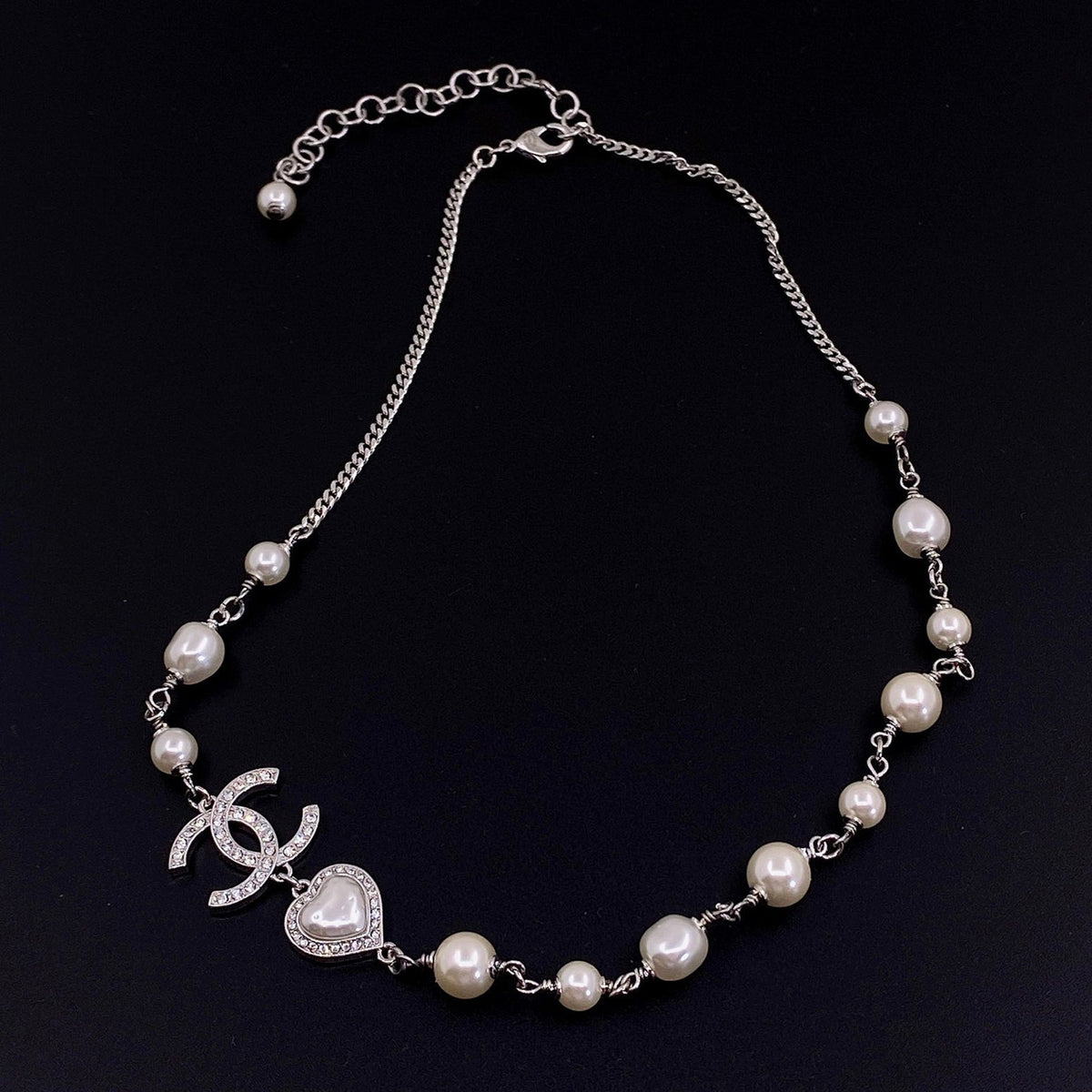 18K Chanel Pearls Crystals Necklace