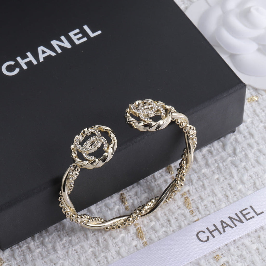 18K Double Chanel Open Bracelet