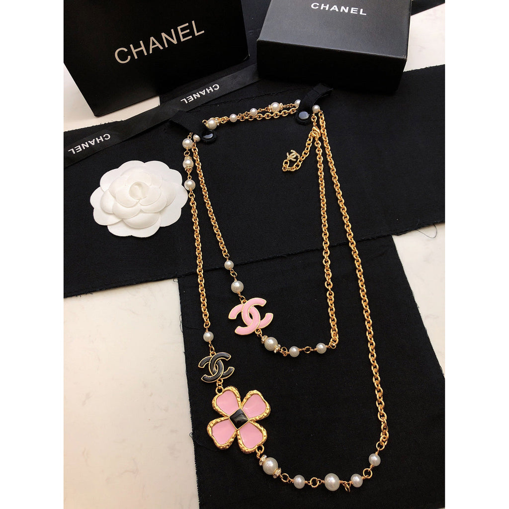 18K Chanel Pink Flowers Necklace