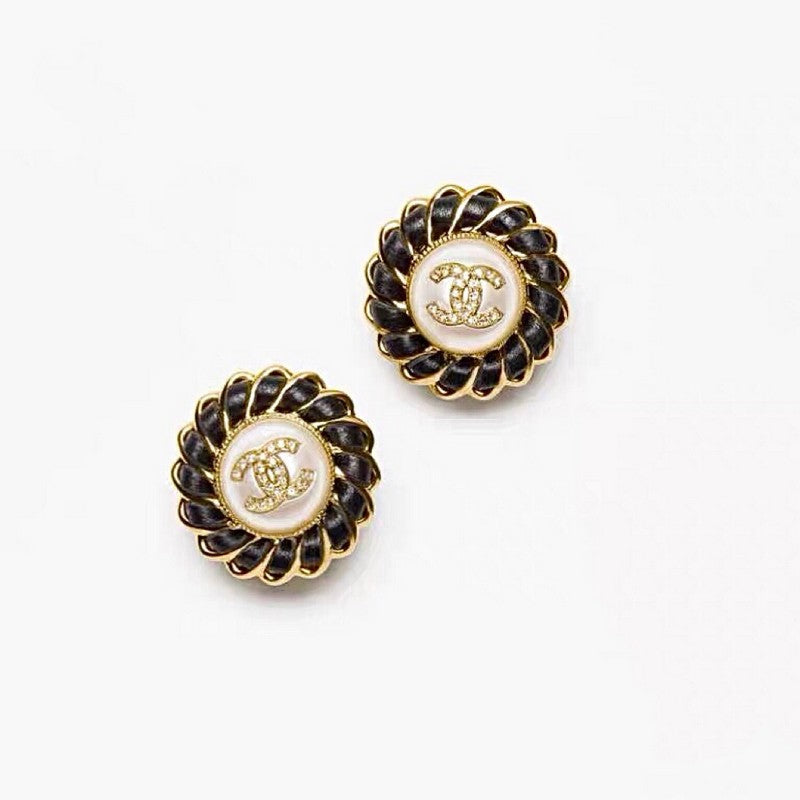 18K Chanel Black Earrings