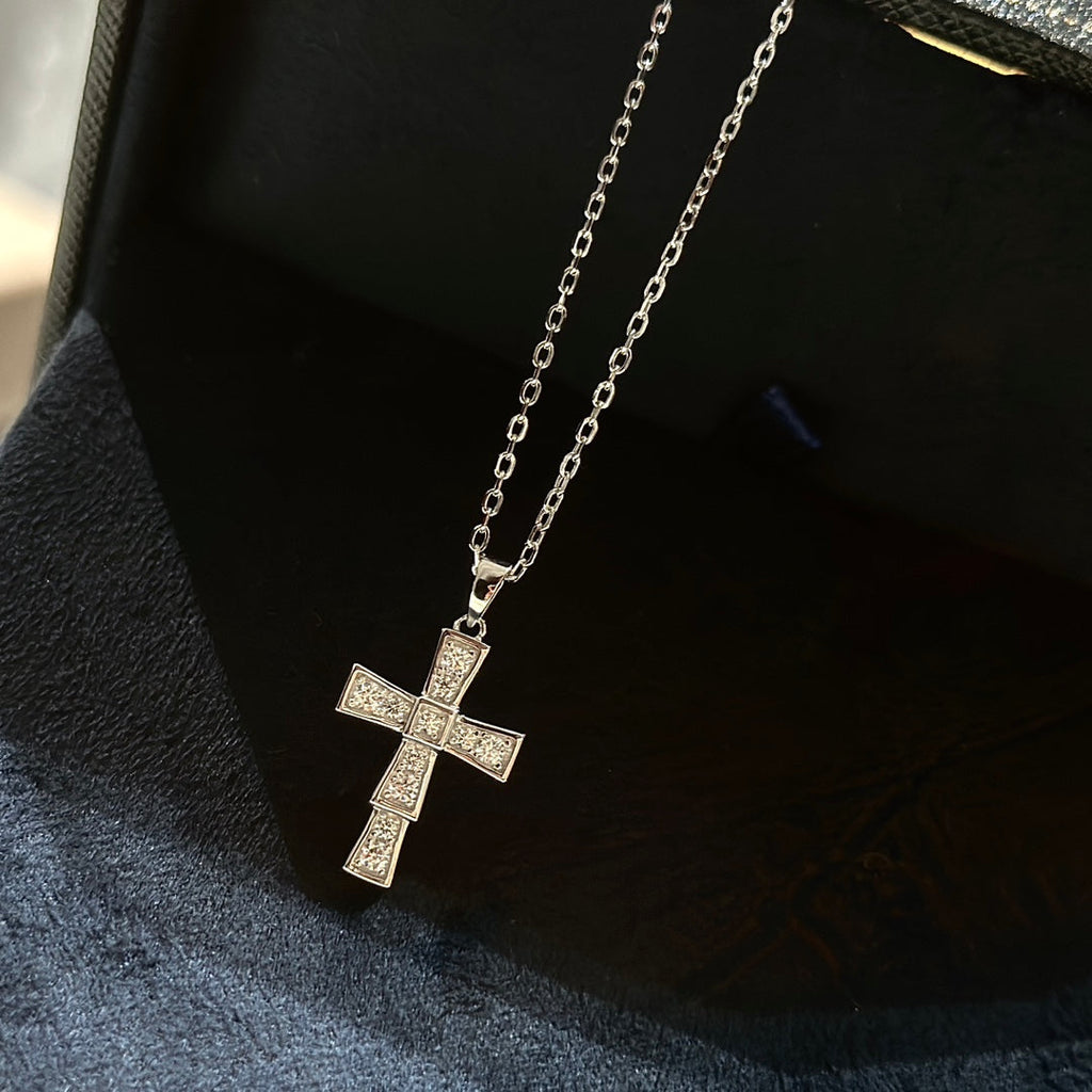 18K BVLGARI Diamond Pendants Necklace